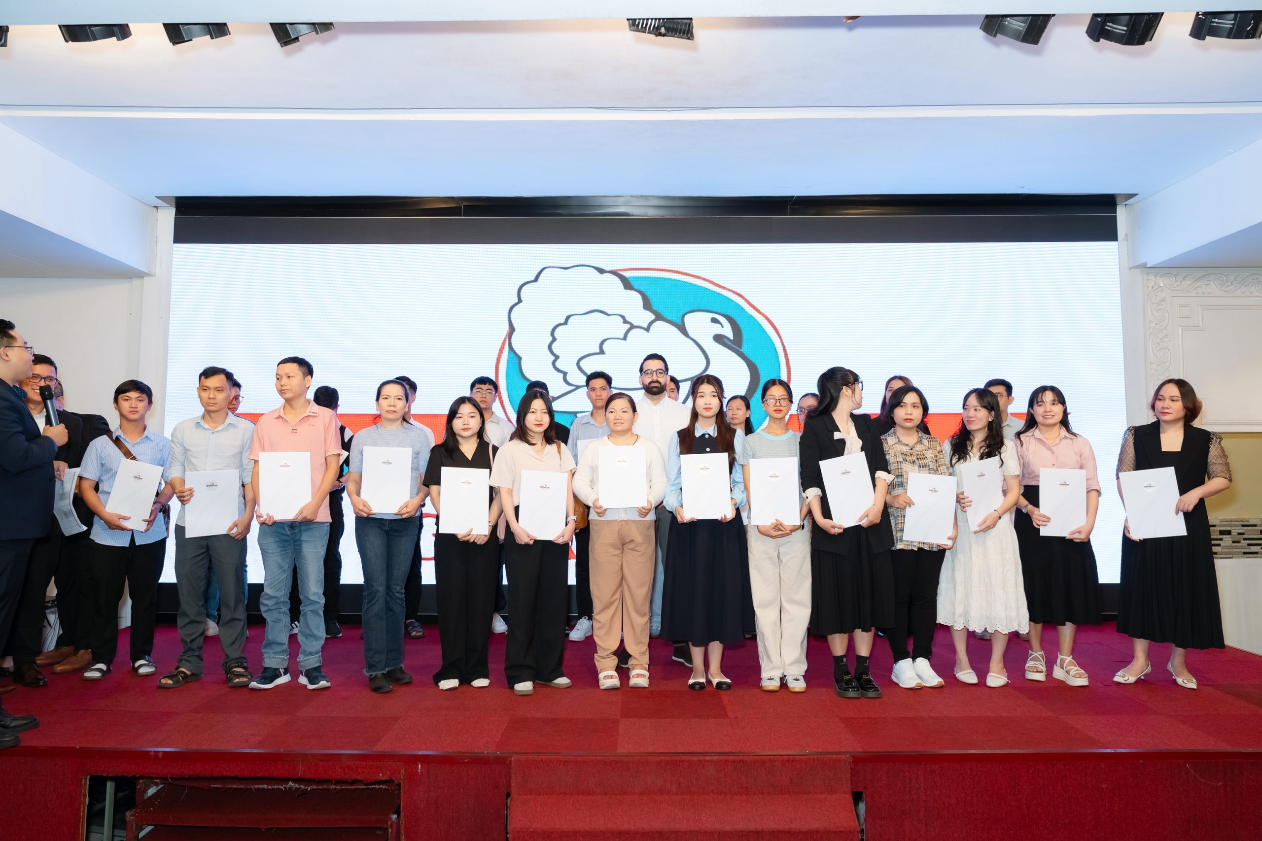 Lễ trao hợp đồng đào tạo
